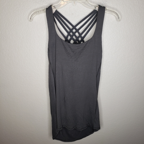 Lululemon Free To Be Wild 2 in 1 Top 6 dark green - Picture 1 of 6